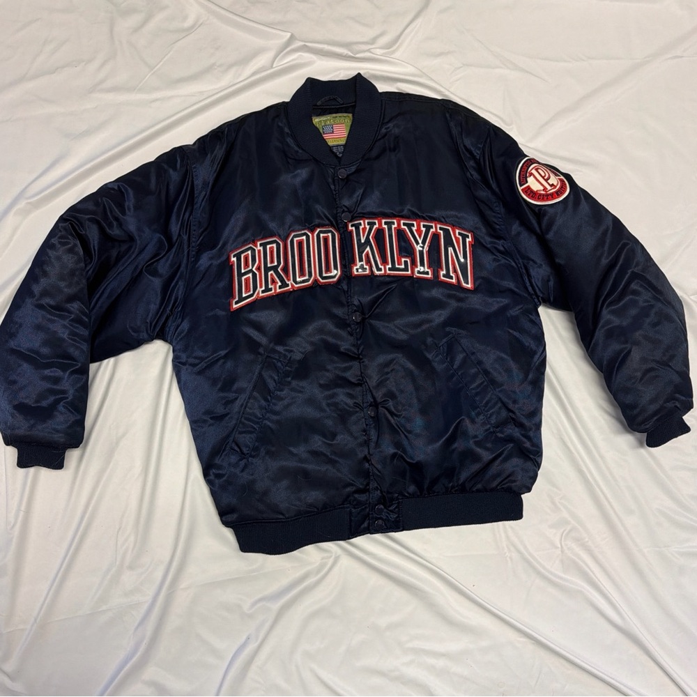 Vintage 90’s men’s Brooklyn Navy Bomber Jacket